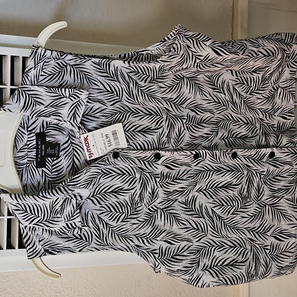 NWT Tahari Linen Crop Top